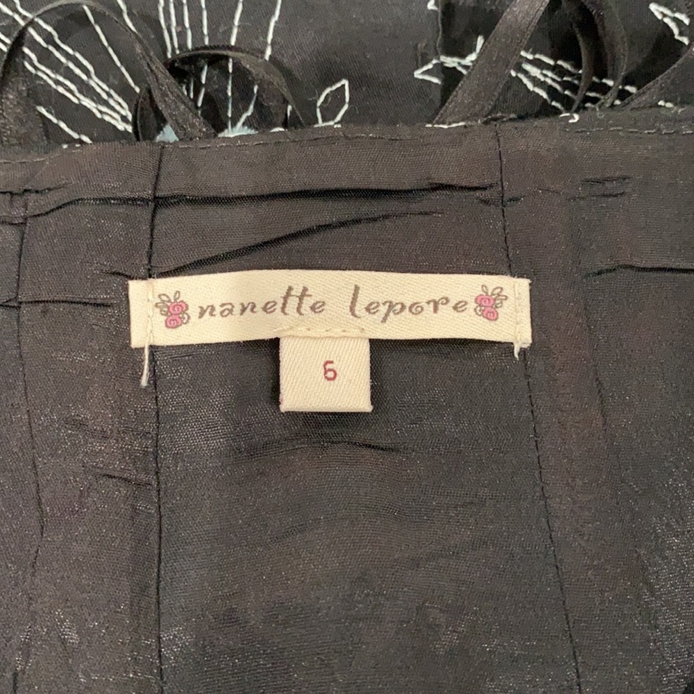 Nanette Lepore vintage skirt size 6 - Picture 4 of 4